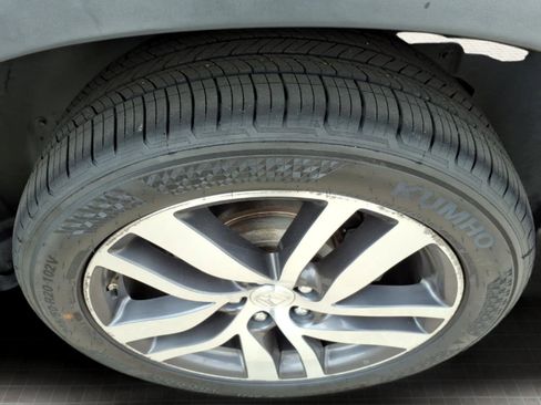 Used 2018 Honda Pilot Touring image 22