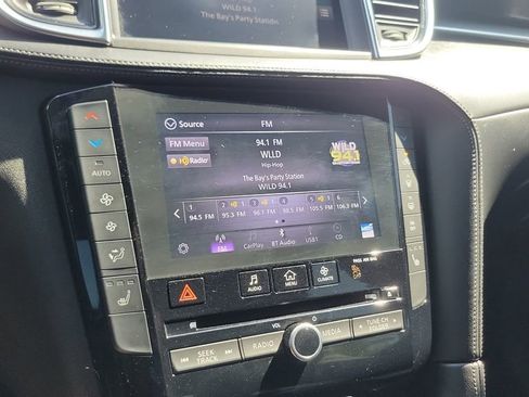 Used 2021 INFINITI QX50 Luxe FWD image 18