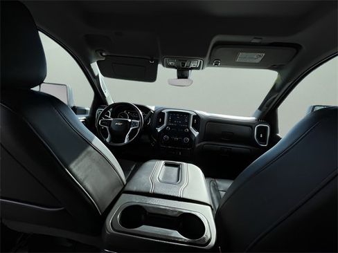 Used 2020 Chevrolet Silverado 2500 LTZ w/ LTZ Premium Package image 36