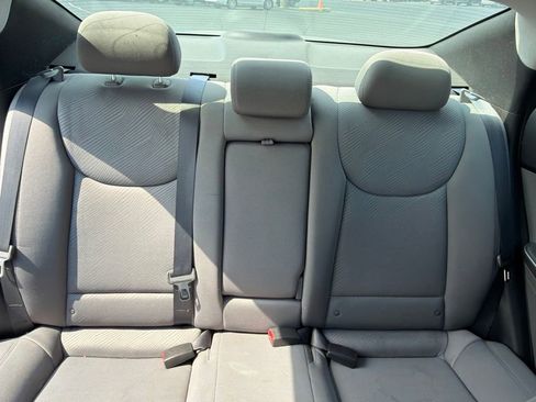 Used 2013 Hyundai Elantra GLS FWD image 19