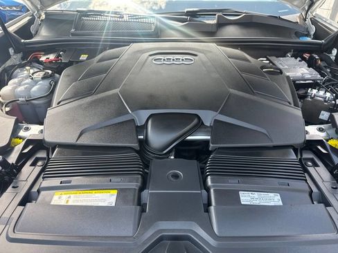 Used 2021 Audi Q8 Premium w/ Black Optic Package AWD/4WD image 31