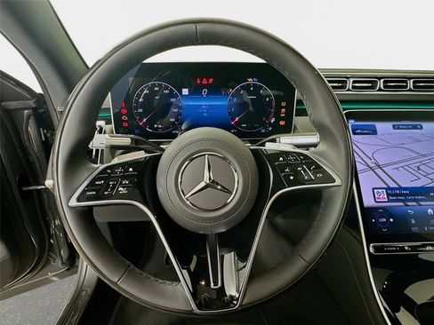 Used 2026 Mercedes-Benz S 580 4MATIC Sedan image 11