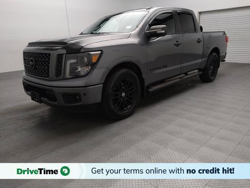 Used 2019 Nissan Titan SV w/ SV Convenience Package RWD image 1