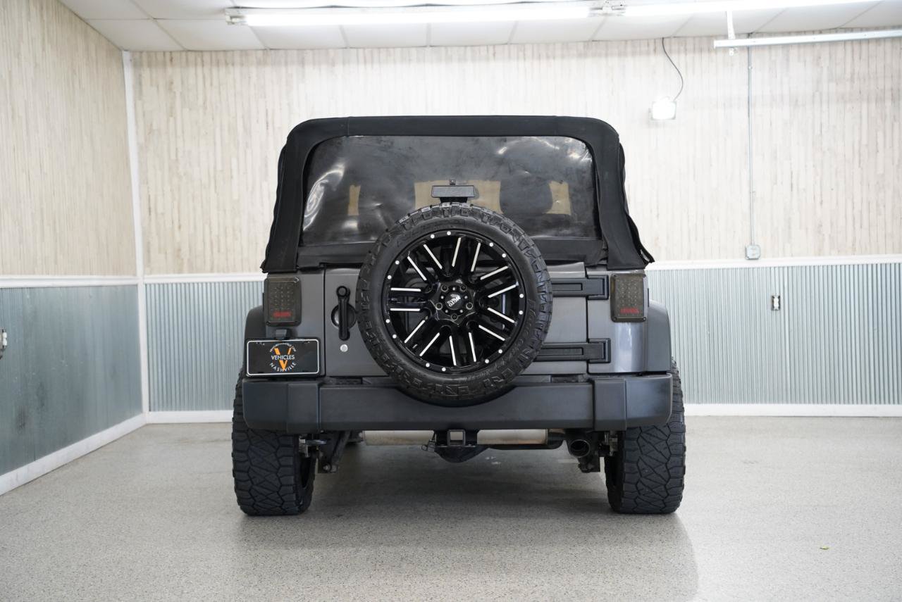 Used 2017 Jeep Wrangler Sport w/ Quick Order Package 24S AWD/4WD image 8