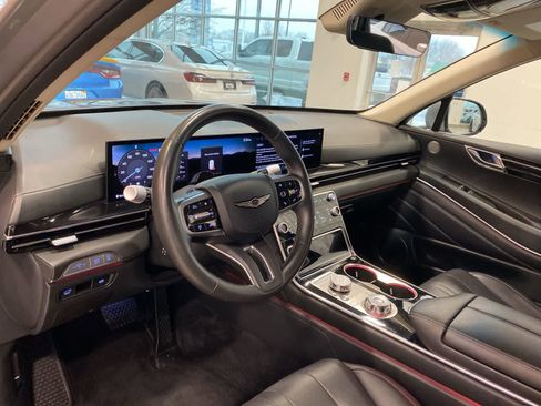 Used 2025 Genesis GV80 2.5T Standard image 10