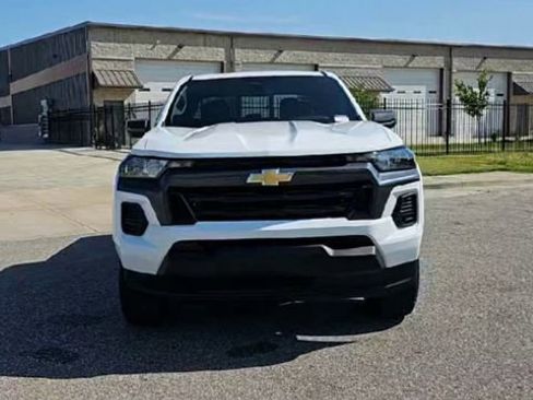 New 2026 Chevrolet Colorado LT w/ Advanced Trailering Package RWD image 3