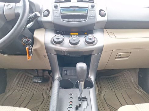 Used 2010 Toyota RAV4 2WD image 16