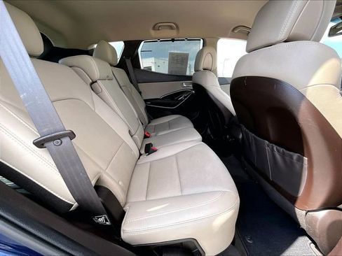 Used 2017 Hyundai Santa Fe Sport image 16