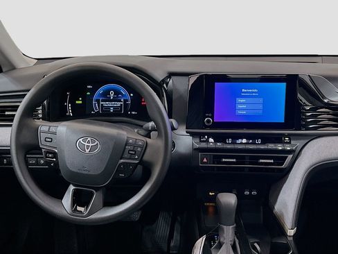 New 2025 Toyota Camry LE w/ Convenience Package FWD image 21