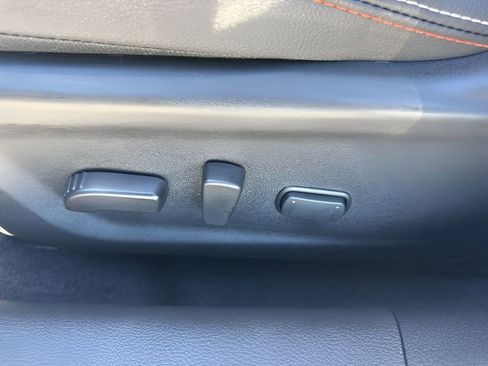 Used 2024 Nissan Altima 2.5 SR w/ SR Premium Package image 10