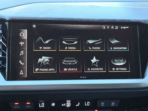 Used 2023 Audi Q4 e-tron Premium Plus w/ Premium Plus image 28