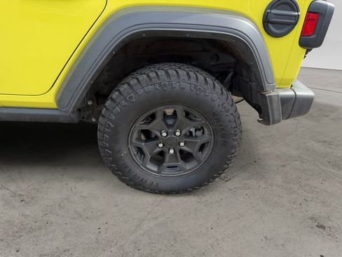 Used 2023 Jeep Wrangler Unlimited w/ Cold Weather Group AWD/4WD image 14