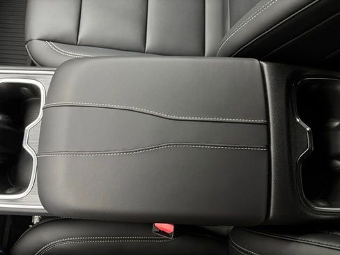 New 2026 GMC Acadia Elevation w/ Elevation Premium Package image 30