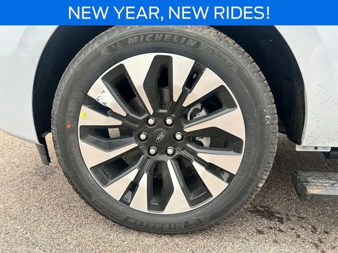 New 2026 Ford Expedition Platinum image 53