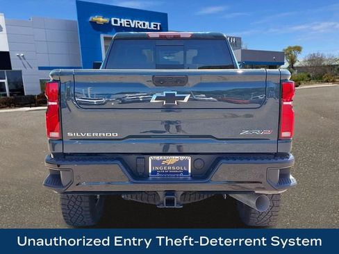 Used 2025 Chevrolet Silverado 2500 ZR2 w/ Technology Package AWD/4WD image 26
