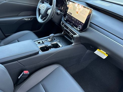 New 2026 Lexus RX 350 FWD image 19