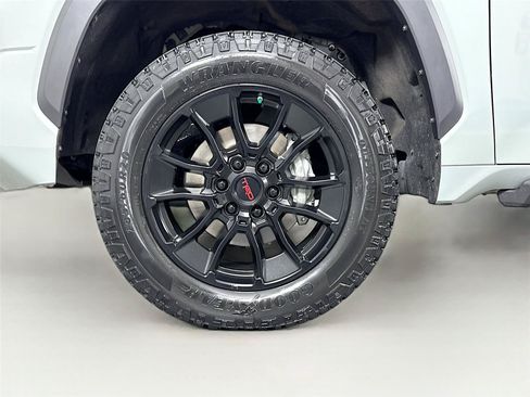 Used 2024 Toyota Tundra SR5 w/ SR5 Premium Package AWD/4WD image 42