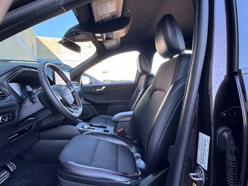 Used 2023 Ford Escape ST-Line Elite image 24