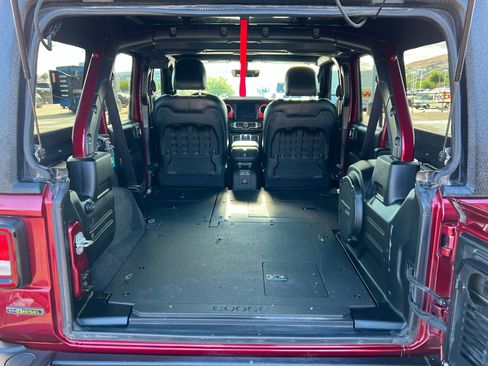 Used 2021 Jeep Wrangler Unlimited Rubicon image 23