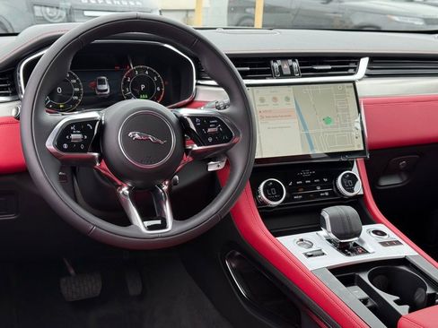 New 2026 Jaguar F-PACE R-Dynamic S image 24