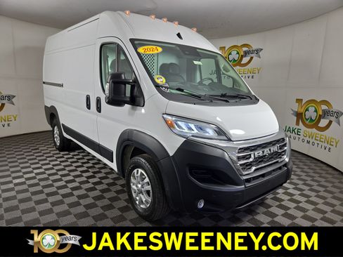 Used 2024 RAM ProMaster 2500 w/ Quick Order Package 22G SLT FWD image 1