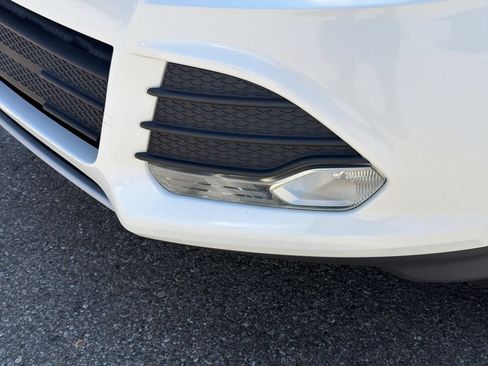 Used 2014 Ford Escape SE FWD image 12