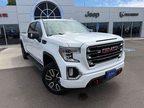 Used 2020 GMC Sierra 1500 AT4 w/ AT4 Premium Package AWD/4WD image 1