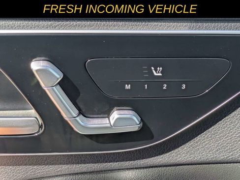 Used 2025 Mercedes-Benz C 300 4MATIC Sedan image 18