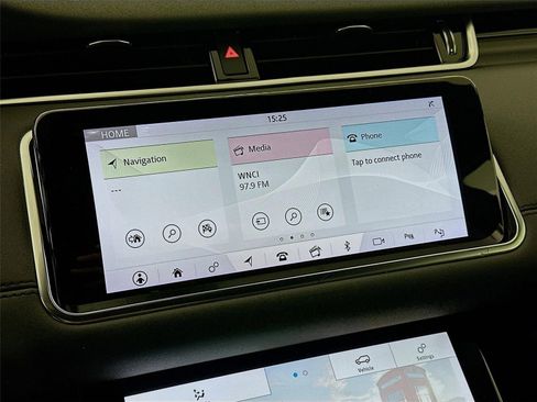 Used 2020 Land Rover Range Rover Evoque SE image 20