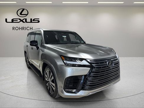 New 2026 Lexus LX 700h Luxury AWD/4WD image 4