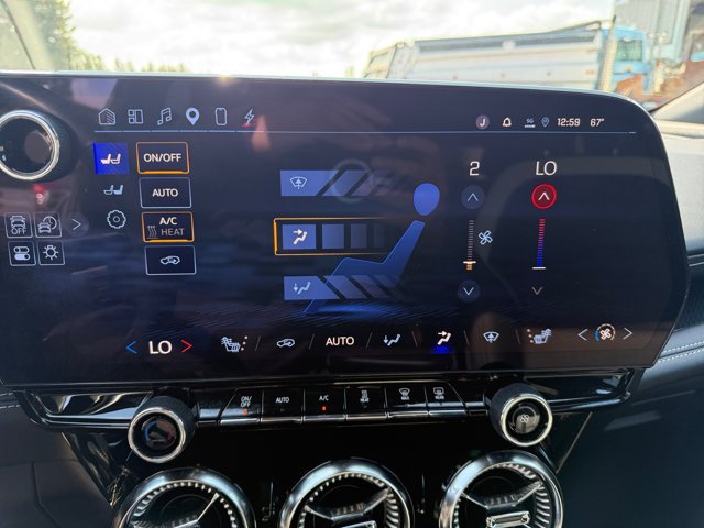 Certified 2024 Chevrolet Blazer EV LT AWD/4WD image 17