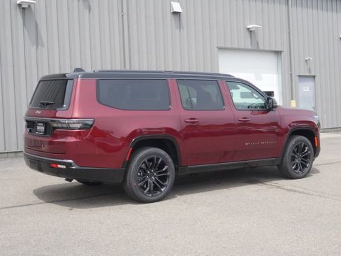 New 2026 Jeep Grand Wagoneer L Summit AWD/4WD image 14
