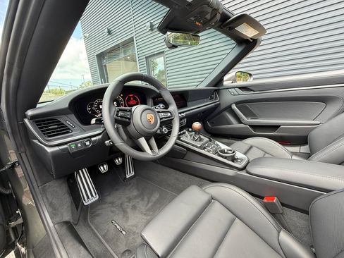 Certified 2026 Porsche 911 Carrera T RWD image 12