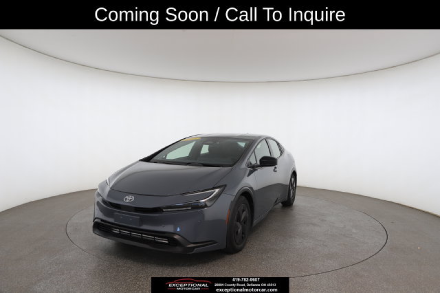 Used 2025 Toyota Prius LE FWD image 1