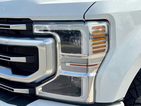 Used 2022 Ford F350 Platinum w/ FX4 Off-Road Package AWD/4WD image 10