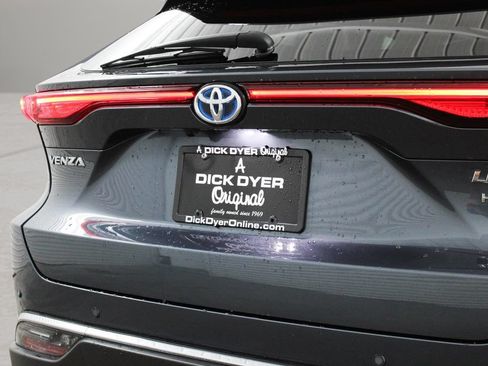 Used 2021 Toyota Venza Limited AWD/4WD image 33