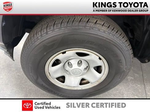 Certified 2019 Toyota Tacoma SR w/ SR Convenience Package AWD/4WD image 29