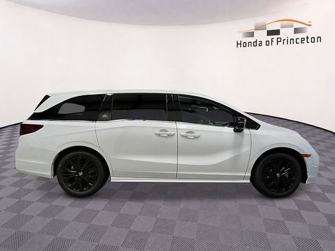 New 2026 Honda Odyssey Sport-L image 2