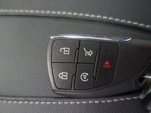 Used 2024 Chevrolet Traverse RS w/ LPO, Floor Liner Package image 17