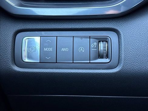 New 2026 GMC Acadia AT4 w/ Luxury Package AWD/4WD image 33