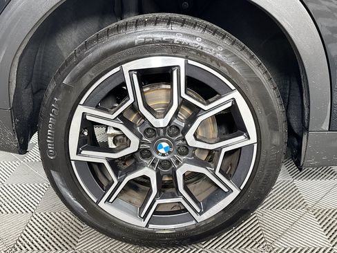 Used 2026 BMW X2 xDrive28i AWD/4WD image 31