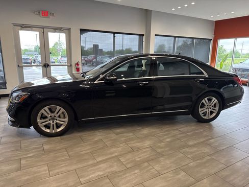 Used 2019 Mercedes-Benz S 560 4MATIC Sedan image 5