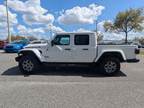 New 2026 Jeep Gladiator Mojave image 7