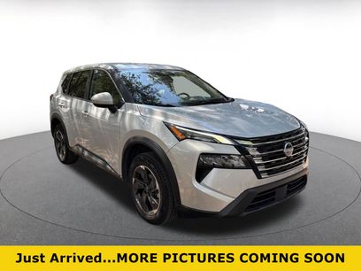 Used 2025 Nissan Rogue SV