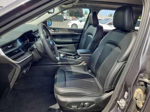 Certified 2023 Jeep Grand Cherokee 4WD 4xe image 12