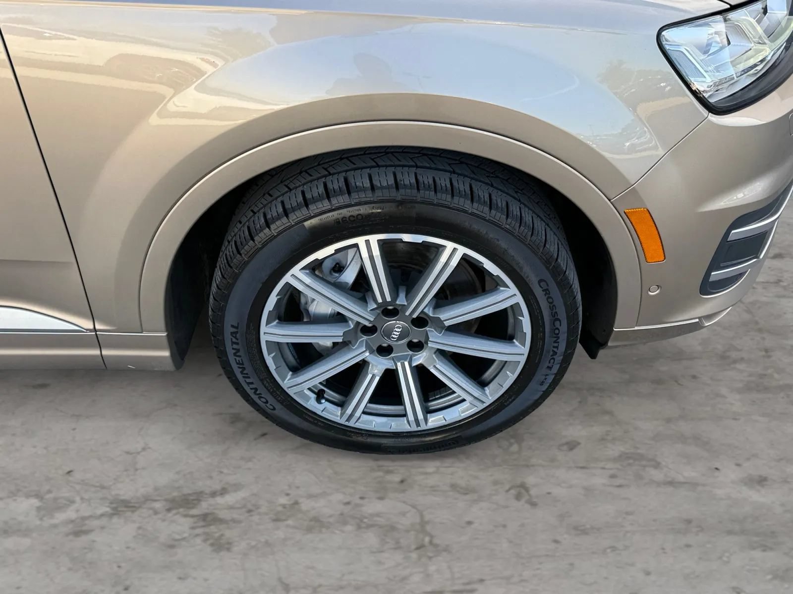 Used 2019 Audi Q7 3.0T Premium Plus w/ Premium Plus Package AWD/4WD image 46