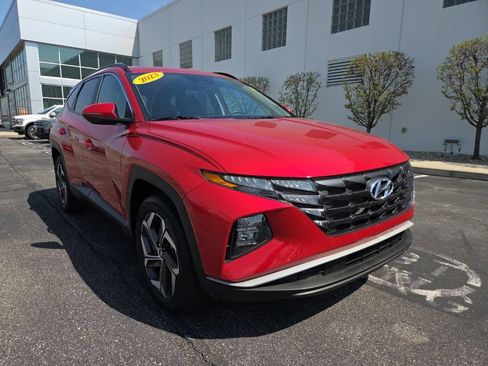Certified 2023 Hyundai Tucson SEL w/ Convenience Package AWD/4WD image 4