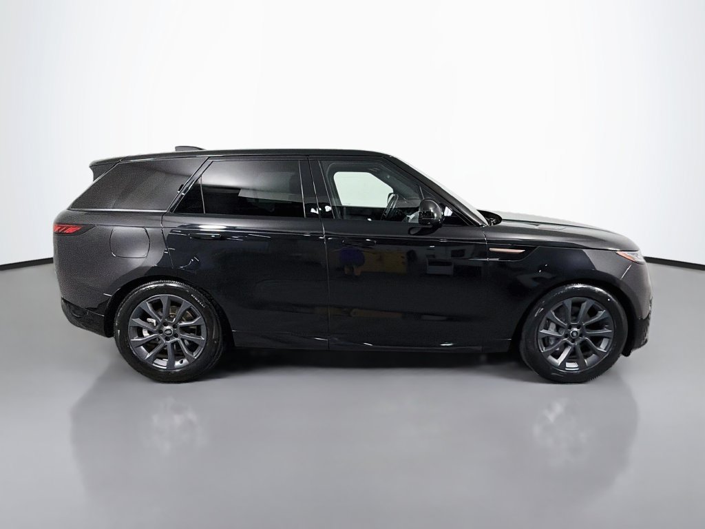 Used 2025 Land Rover Range Rover Sport Dynamic SE AWD/4WD image 4