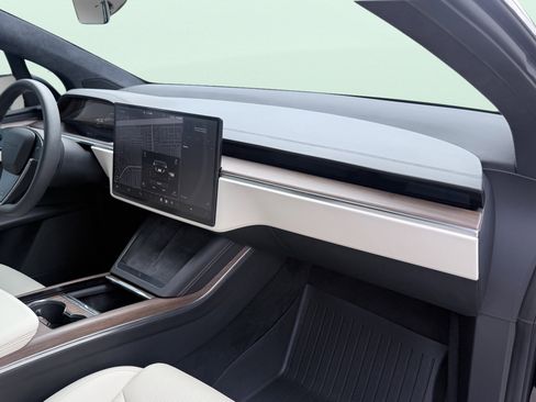 Used 2023 Tesla Model X AWD/4WD image 60
