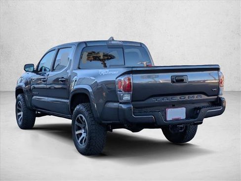 Used 2022 Toyota Tacoma TRD Sport image 7